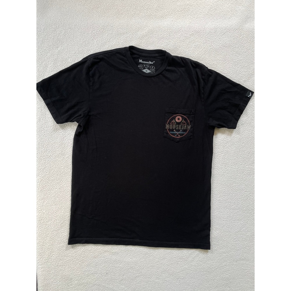 Moosejaw Mens Medium T-Shirt Black Graphic Pocket Tee Built in USA